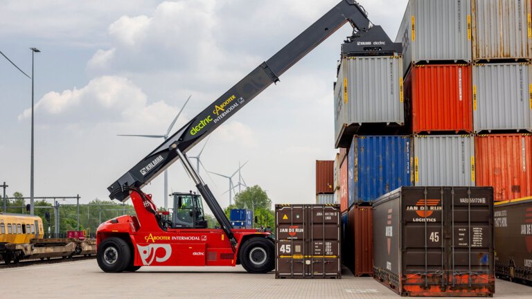 Reachstackers
