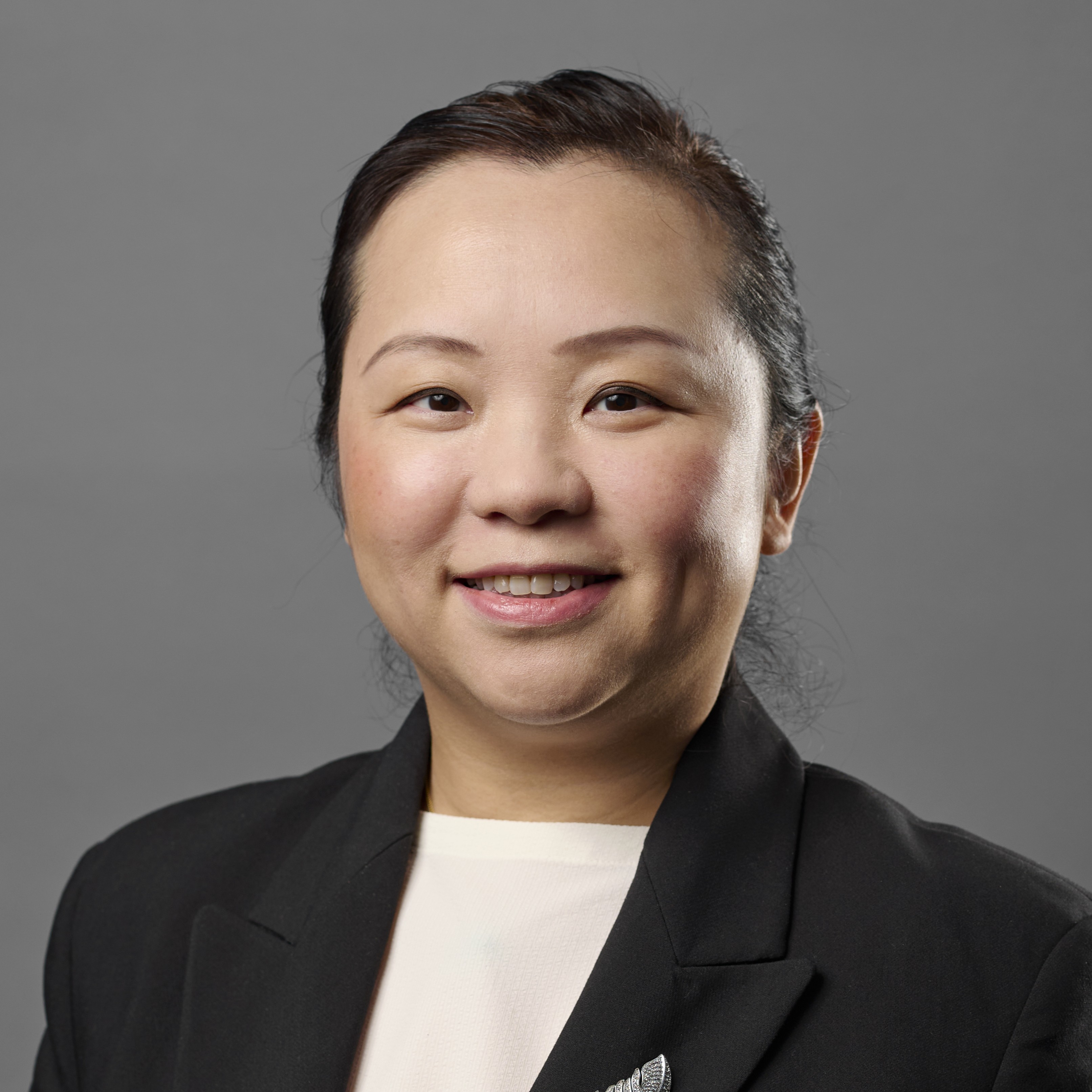 Shushu Zhang